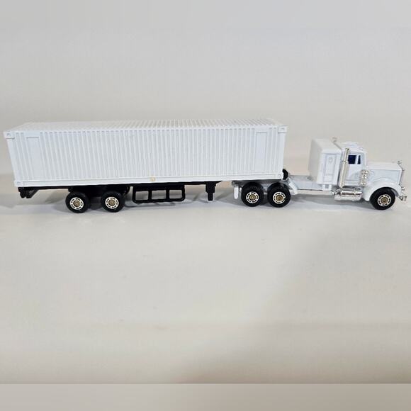 VTG White Kenworth Tractor 40 Foot Container 1/28 Die Cast Shinsei Collectible - Picture 4 of 9